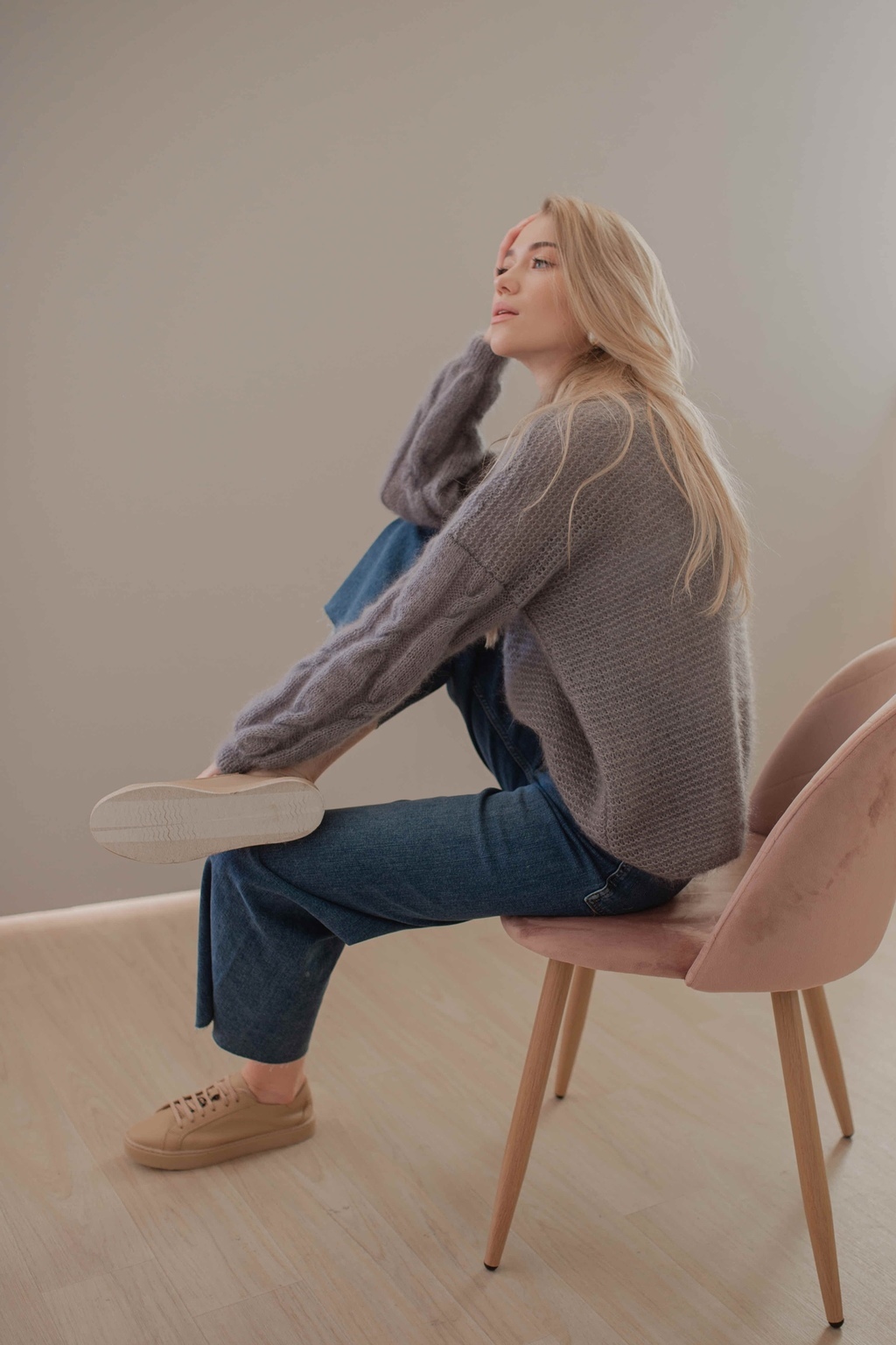 Свитер "Воздух" серый