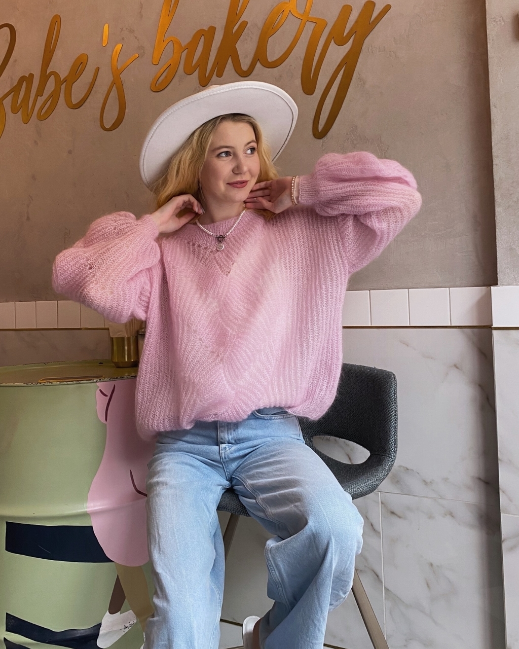 Свитер "Волны" розовый