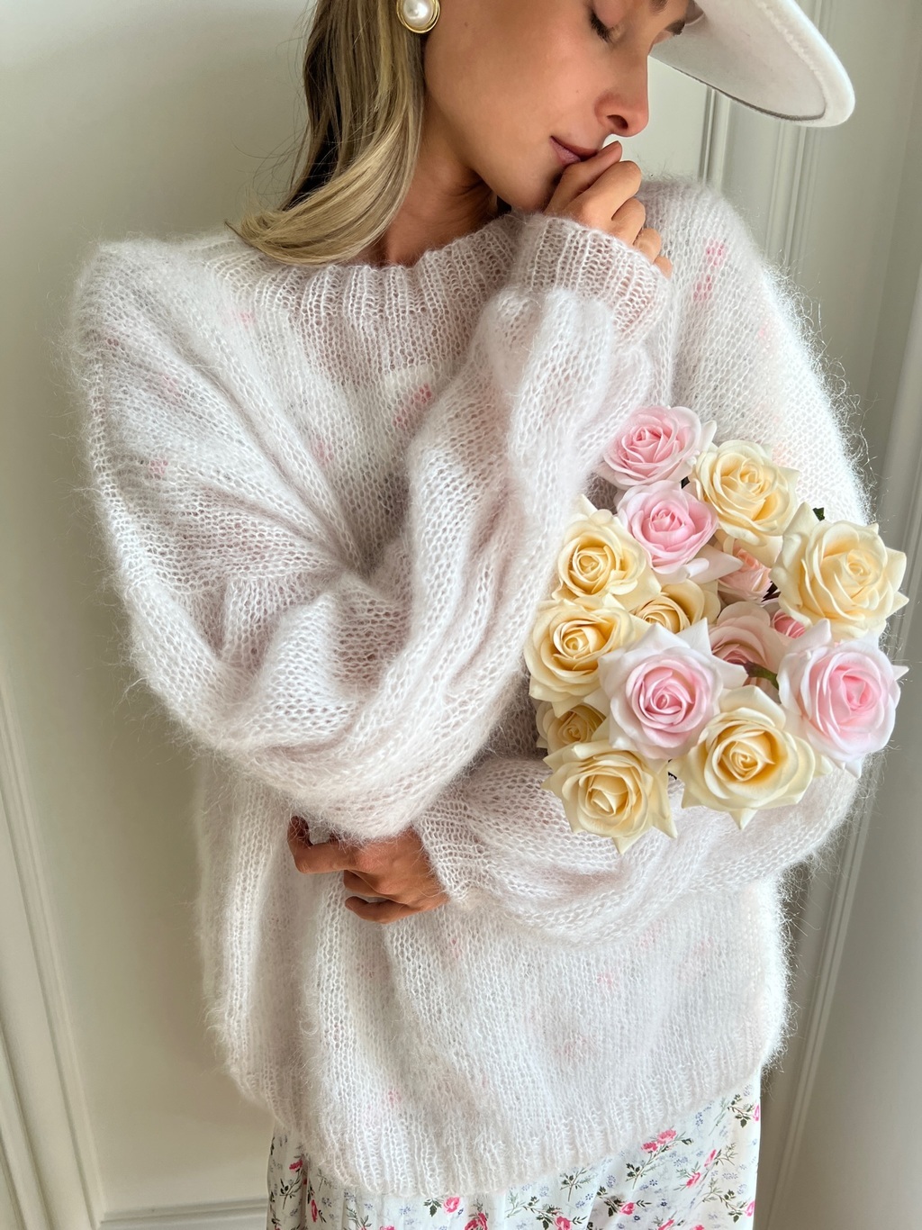 Свитер "Облако" перламутр