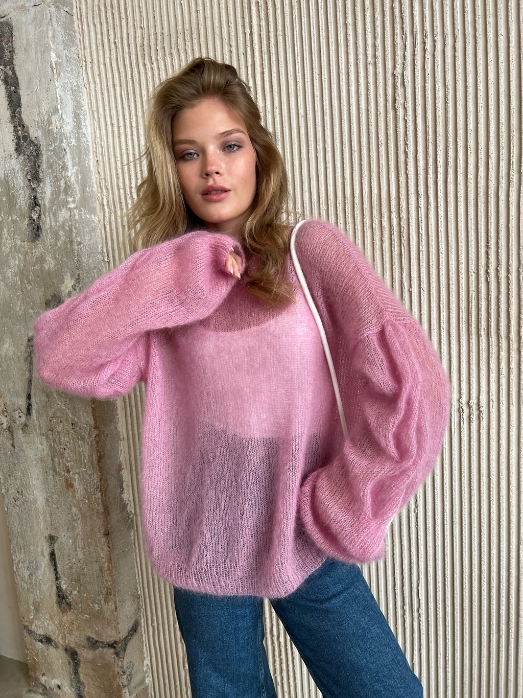 Свитер "Невесомость" чайная роза