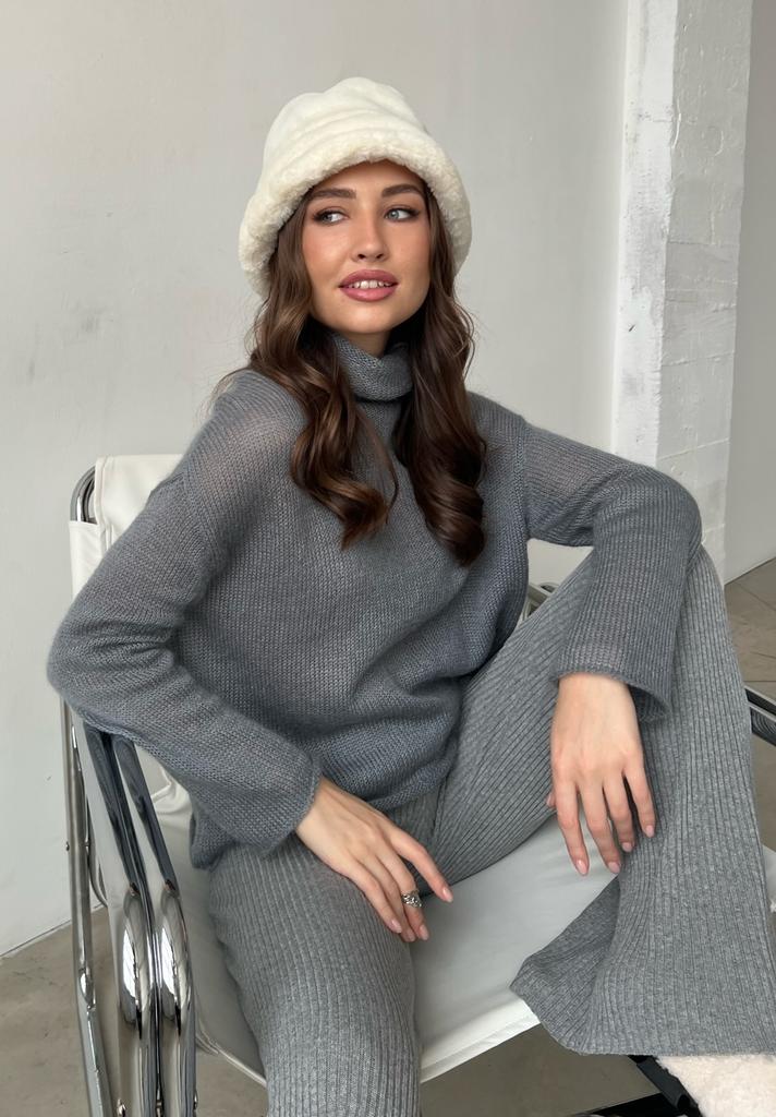 Свитер "Пломбир" серый