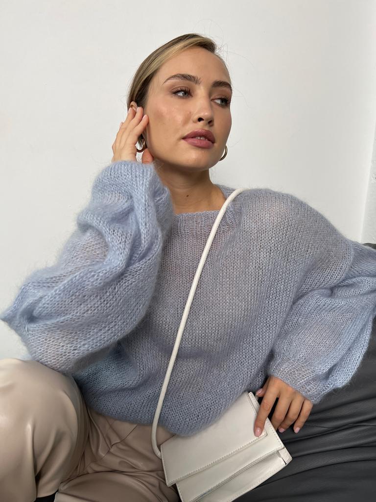 Свитер "Облако" небесный