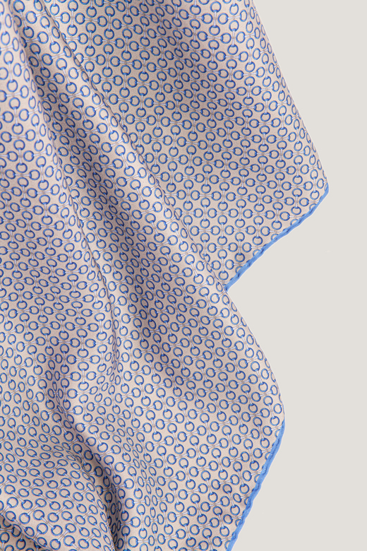 Шелковый платок 90х90