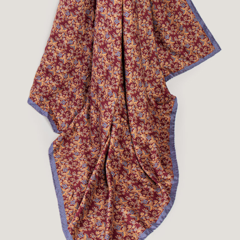 Платок 140х140 двухсторонний