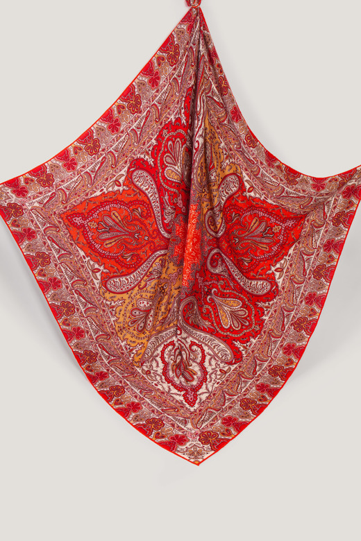 Платок кашемир 140х140