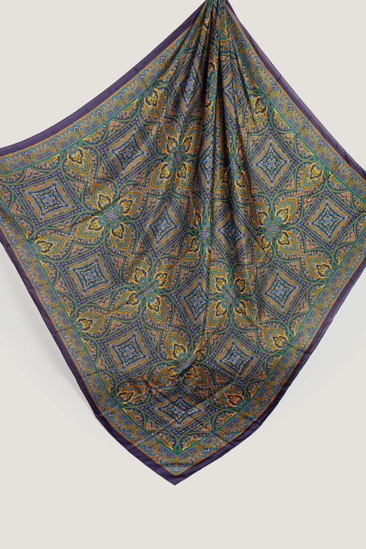 Шелковый платок 140х140