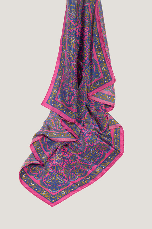 Шелковый платок 140х140