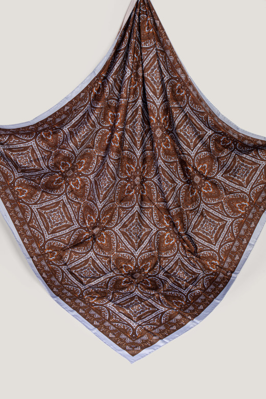 Шелковый платок 140х140