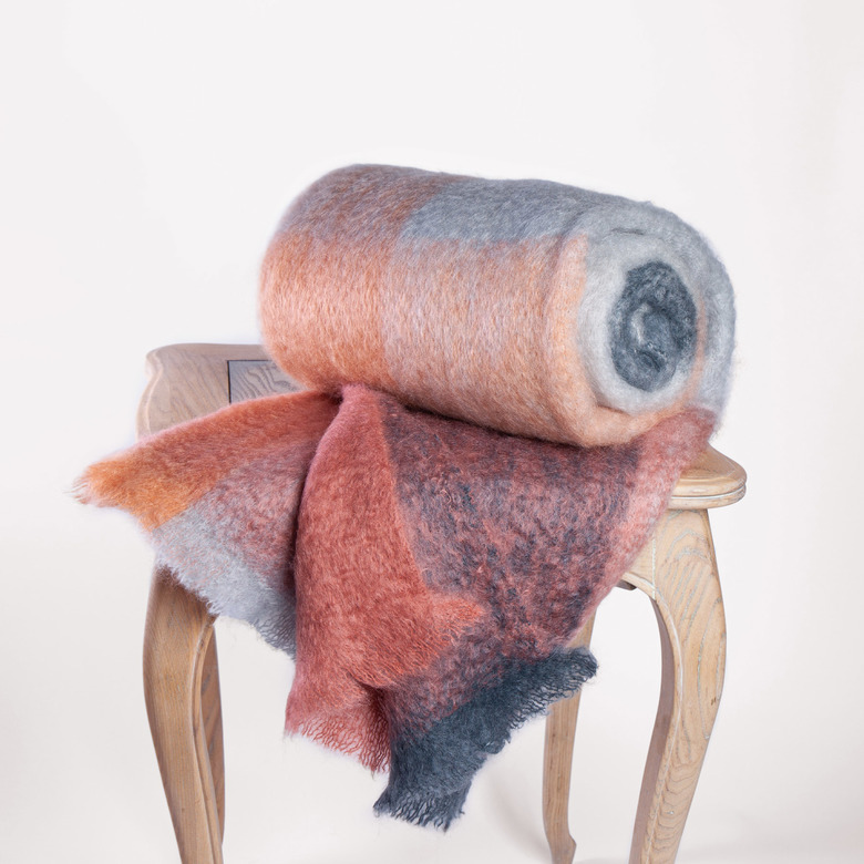 Плед из мохера