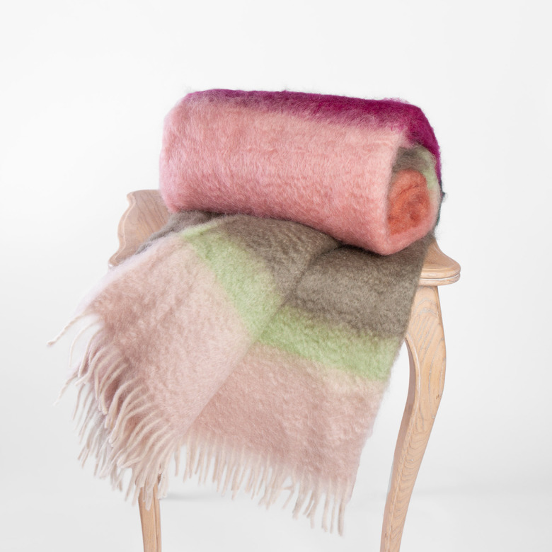 Плед из мохера