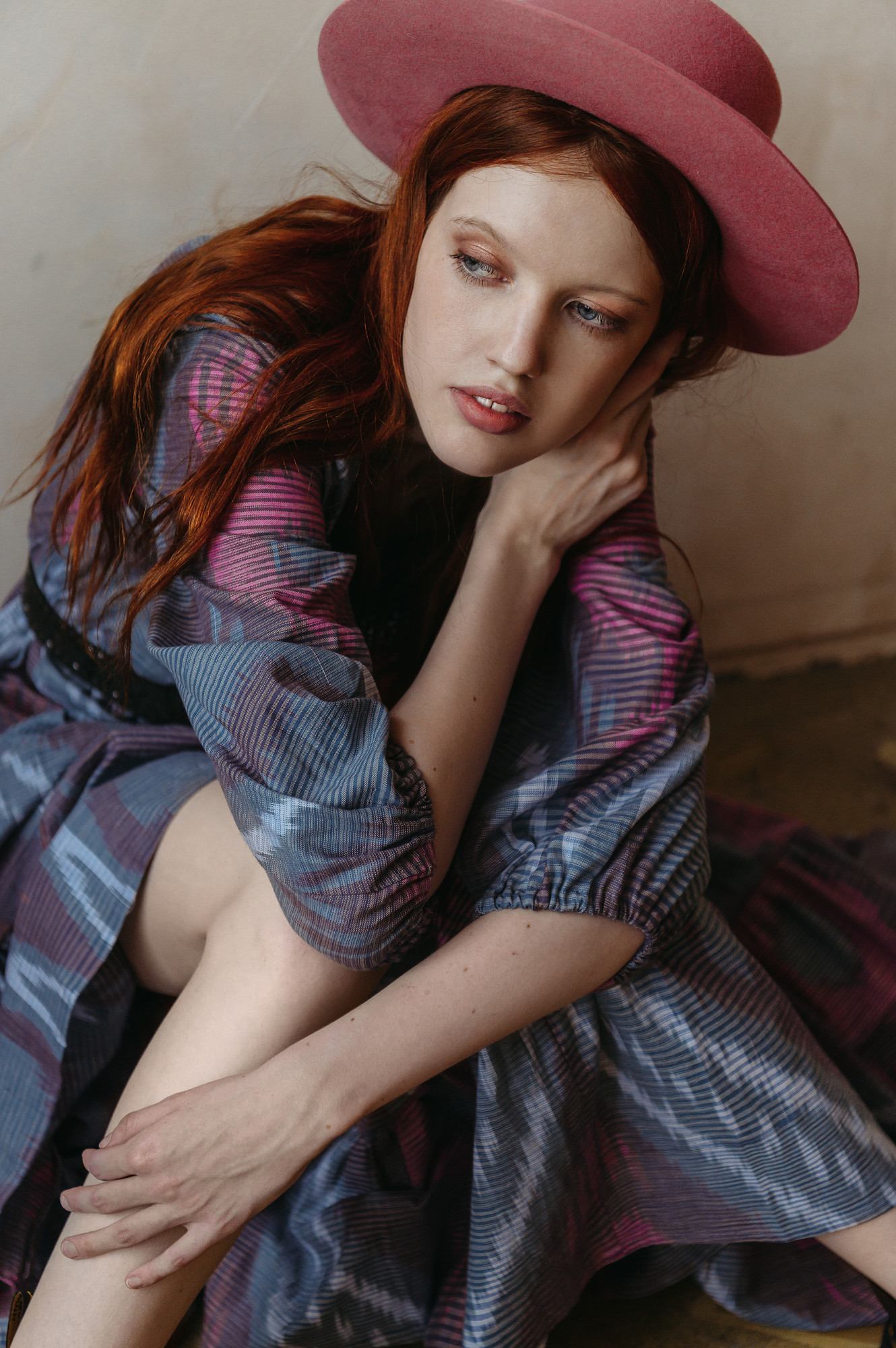 Пышное платье CALI фиолетовое