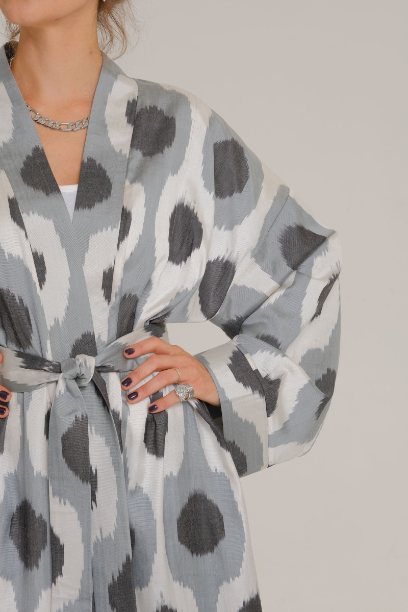 Шелковое кимоно SILVER