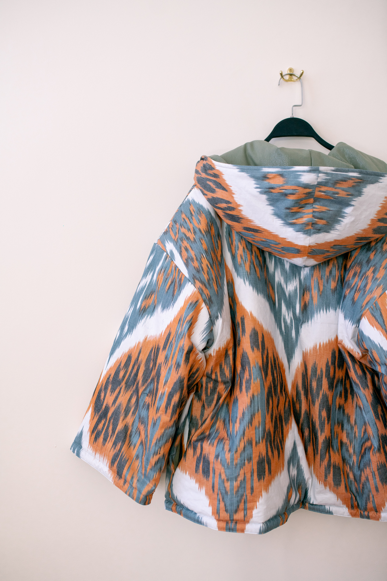 Пуффер КАРАКУМ глиттер