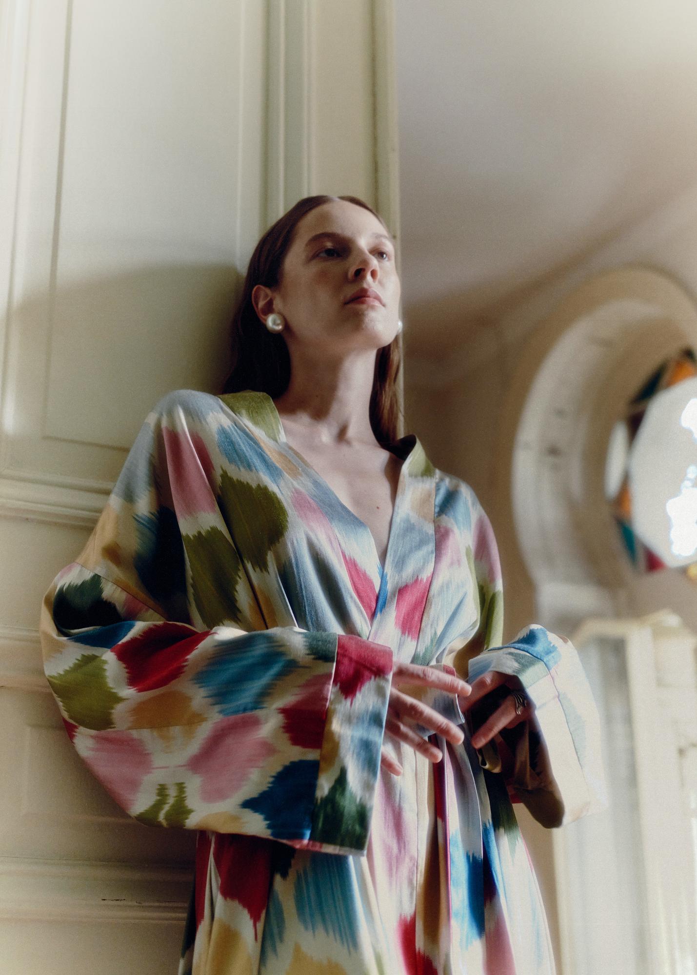 Шелковое кимоно JEWELS