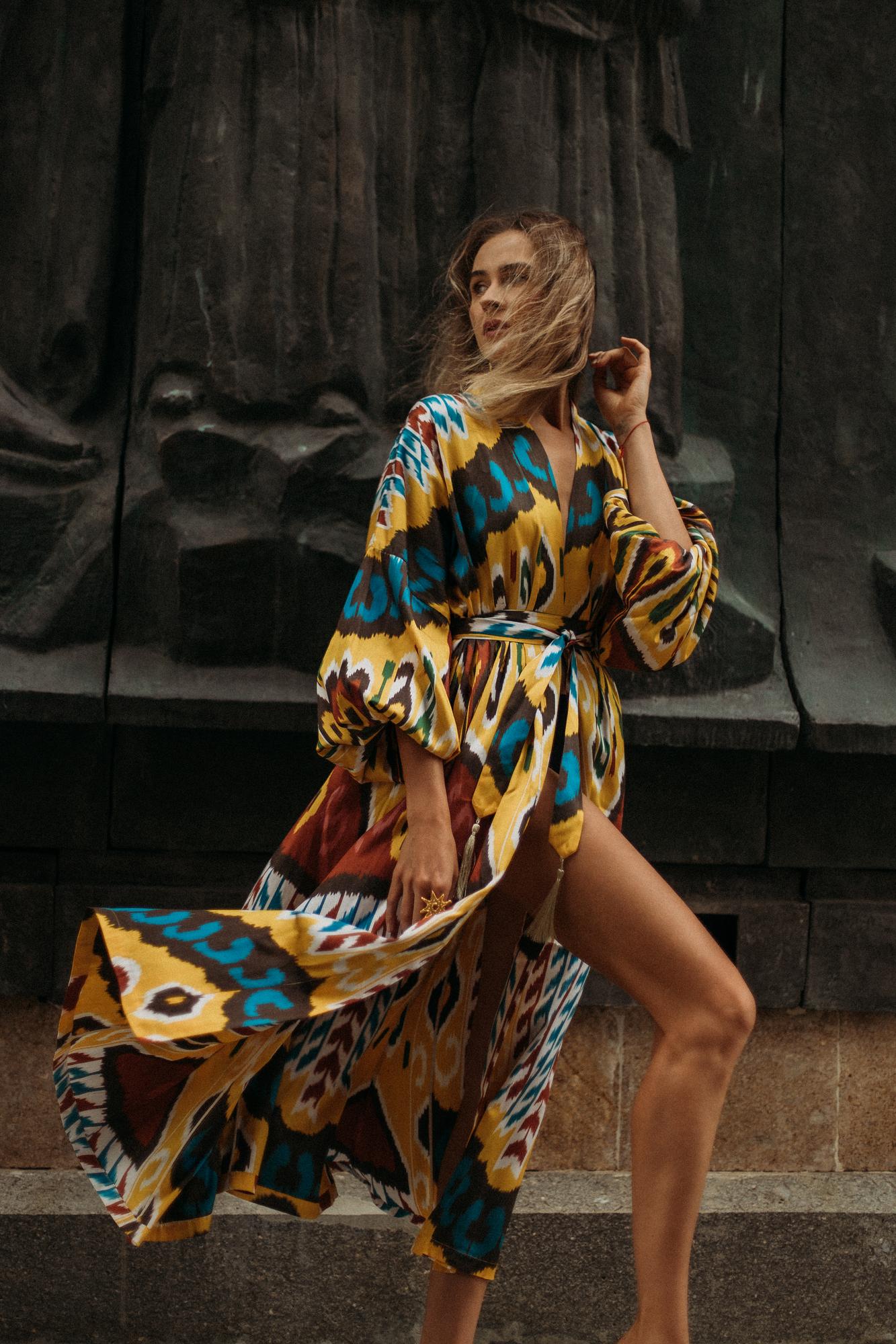 Шелковый кафтан PHOENIX