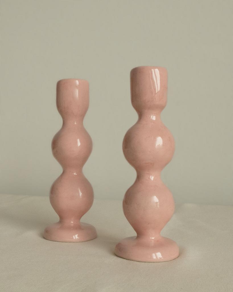 розовые подсвечники Очертания