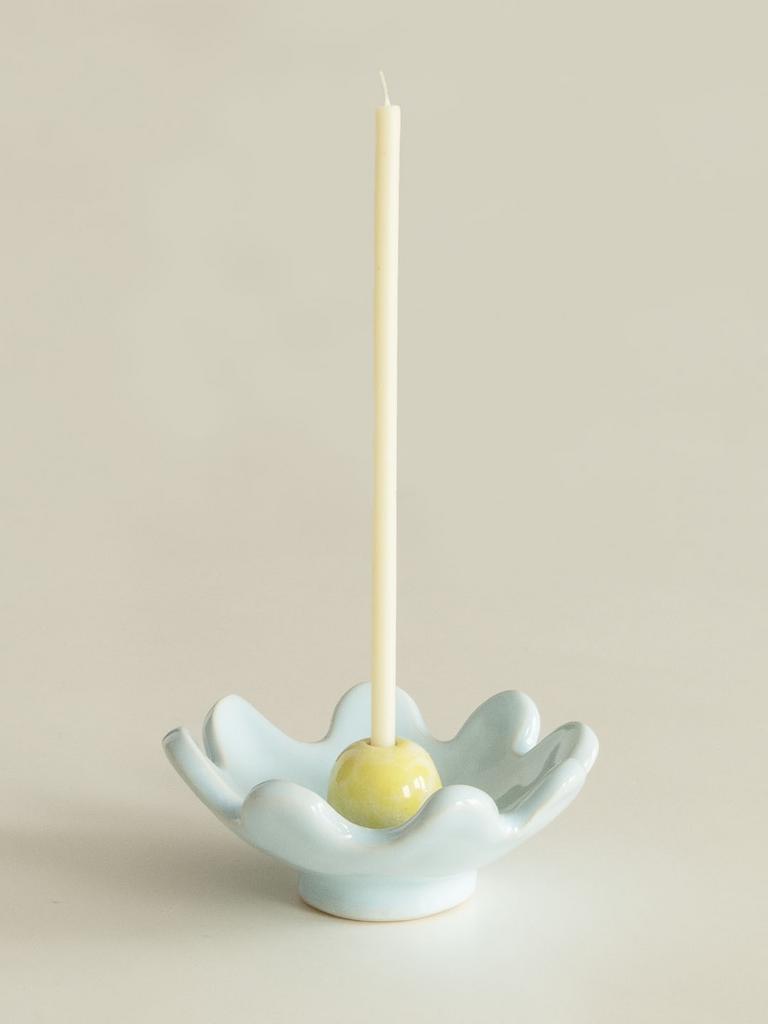 Подсвечник для тонкой свечи