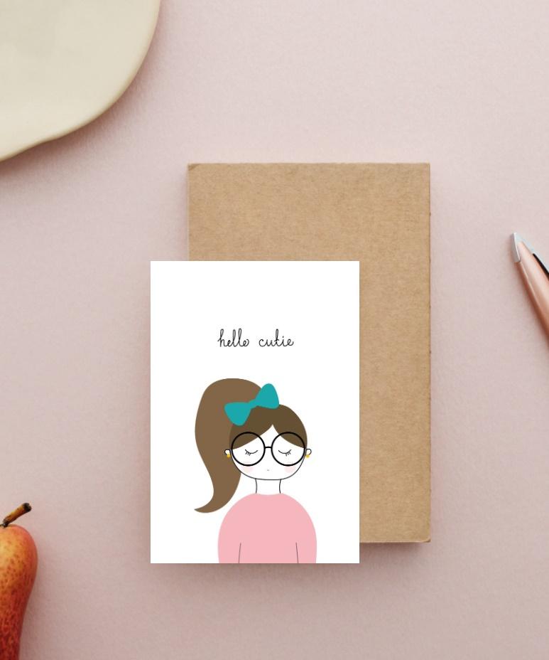 Открытка с милой девочкой "hello cutie"
