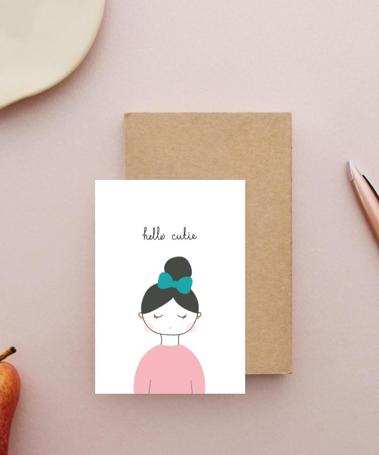 Открытка с милой девочкой "hello cutie"