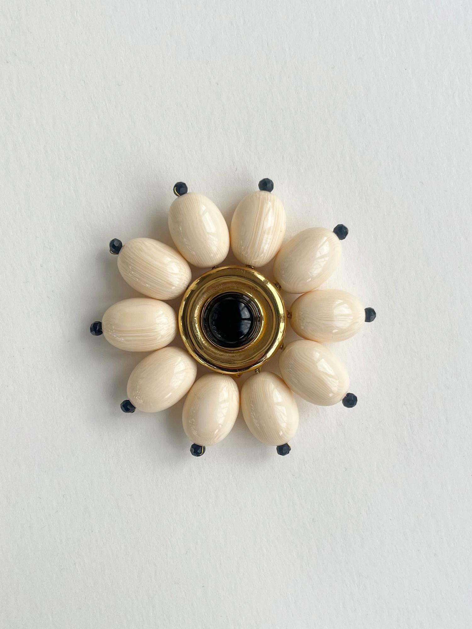 Брошь "BABETTA"