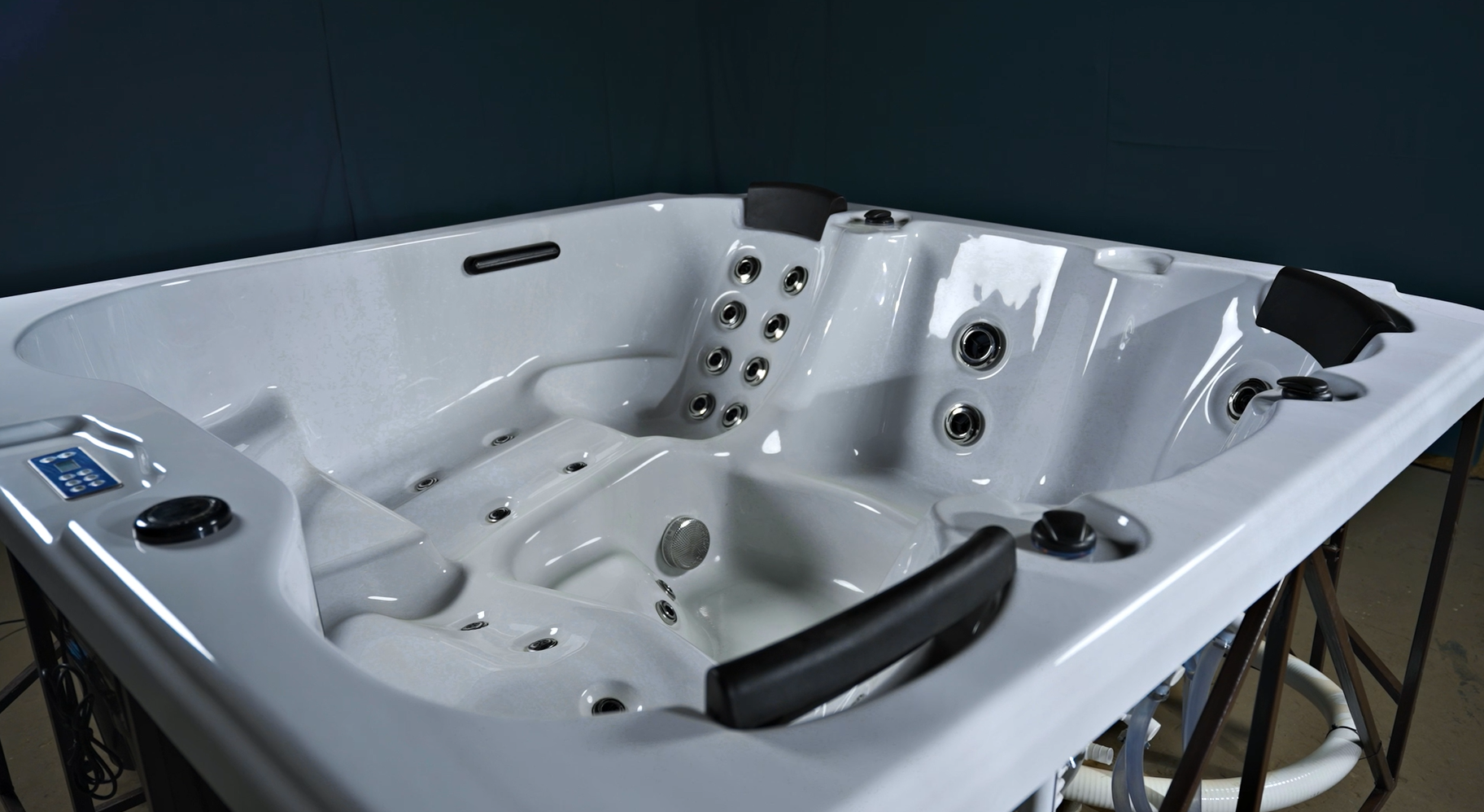 SPA pool D8 (2280х2280x800mm)