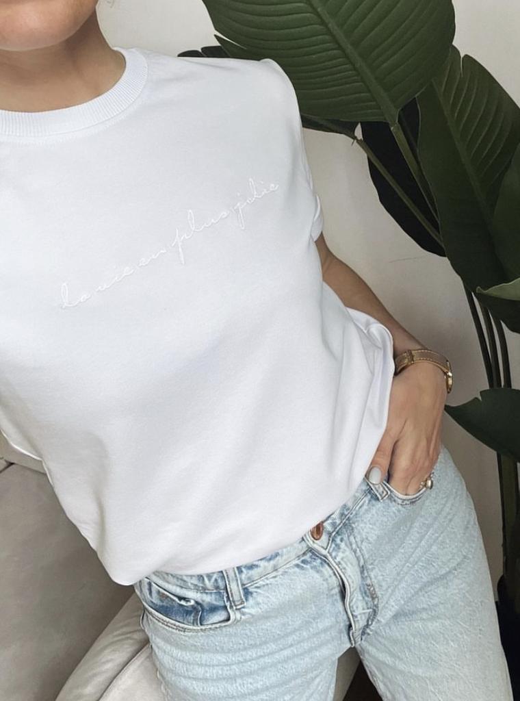 Футболка с надписью 2 цвета