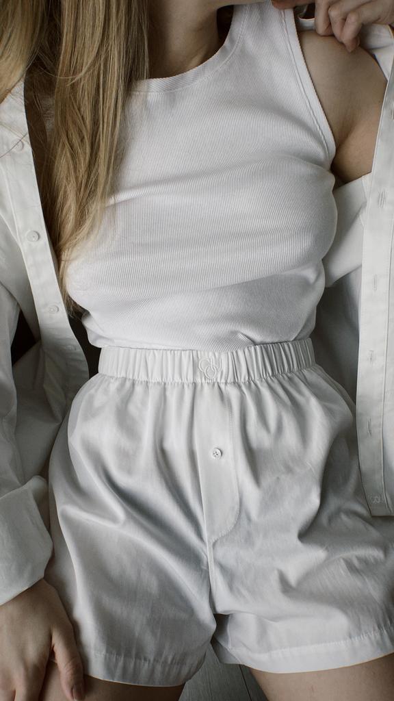 Топ трикотажный белый