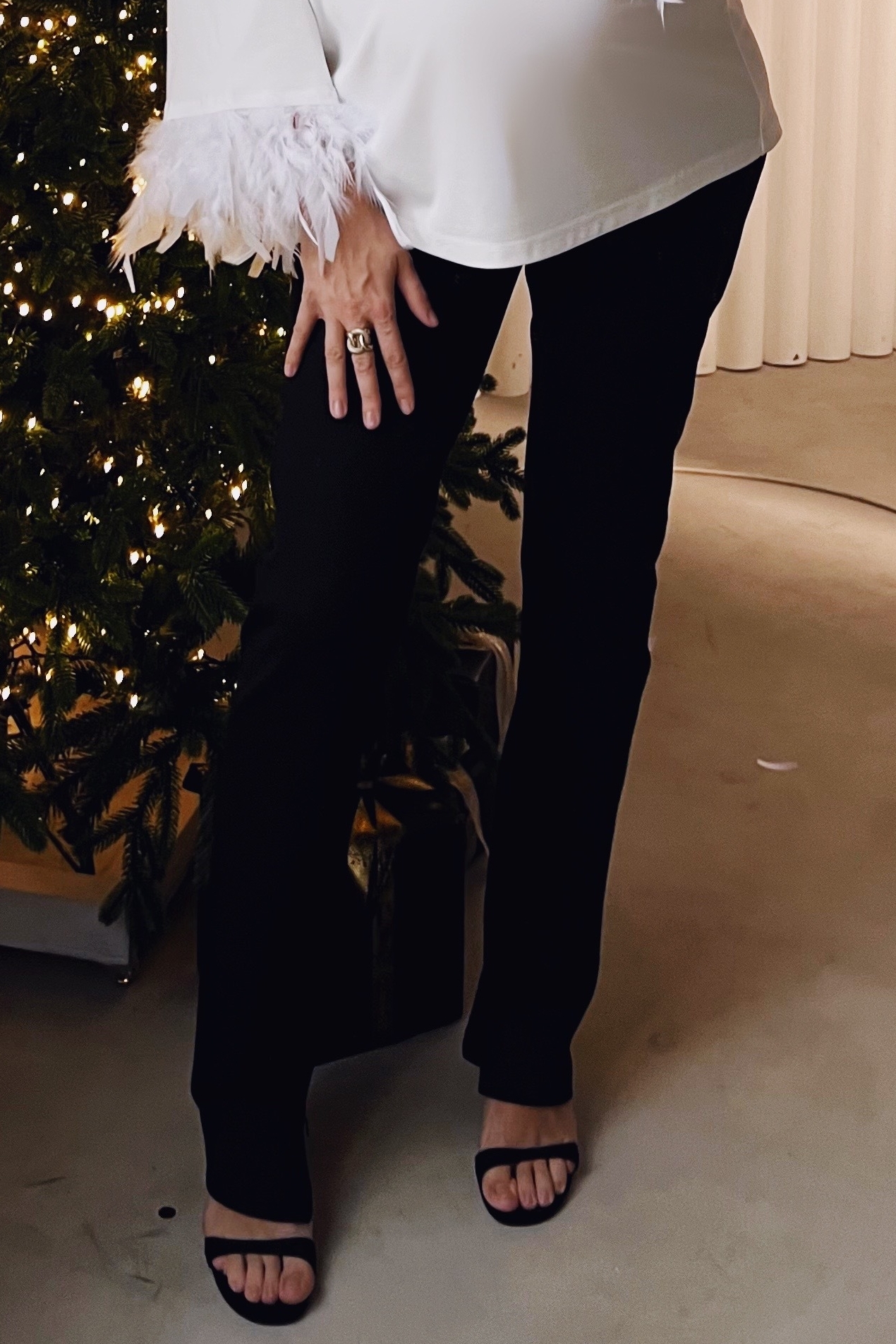 Брюки из джерси с разрезами