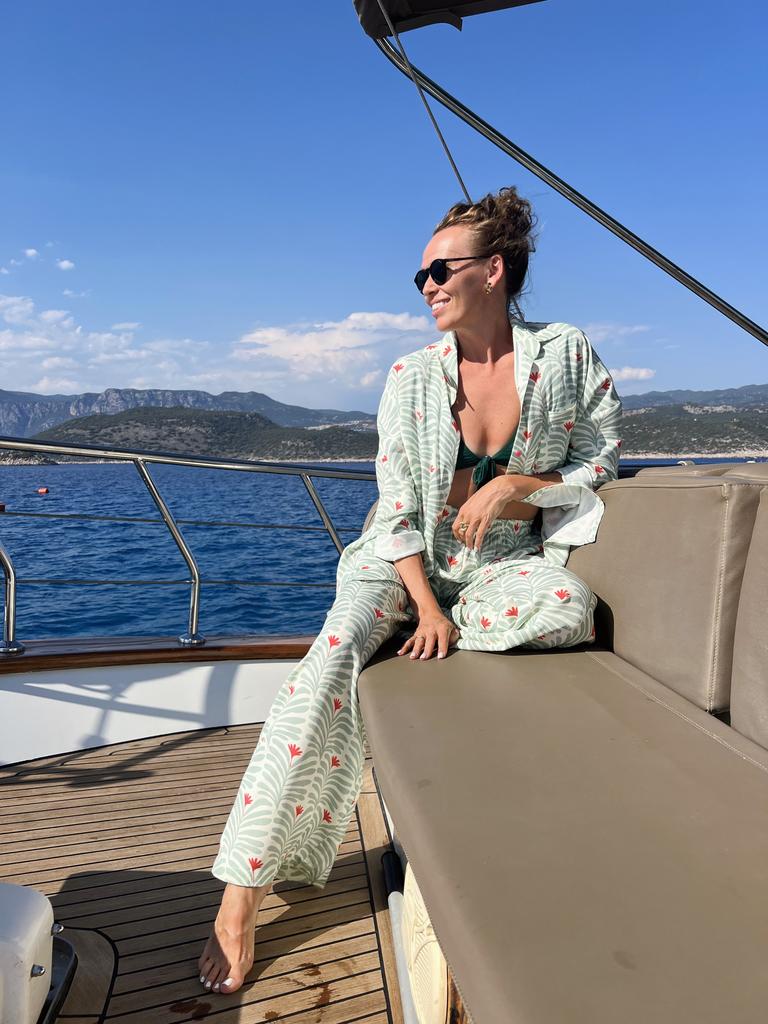 Рубашка из тенселя Цветы