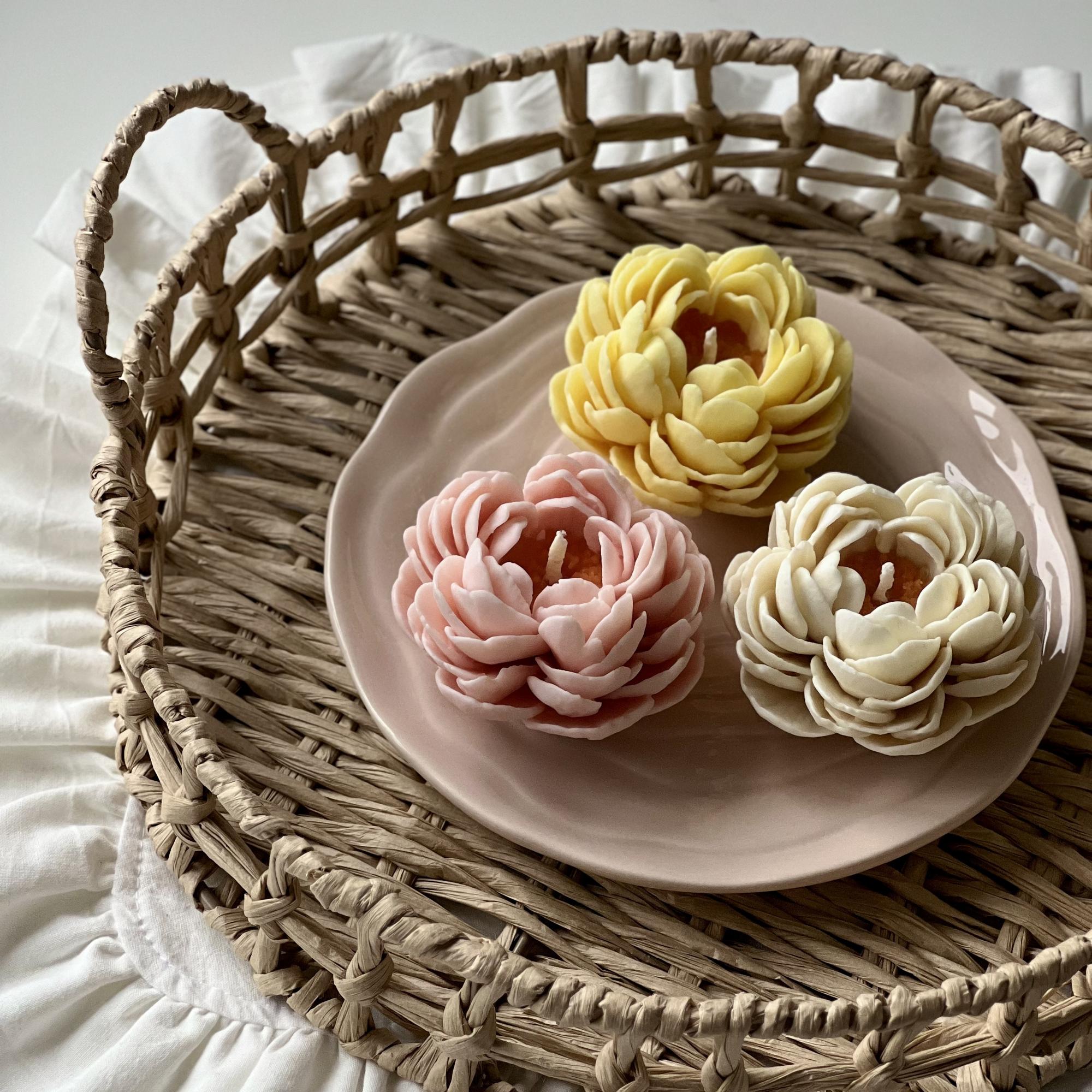 Свеча фигурная "Летний Пион"