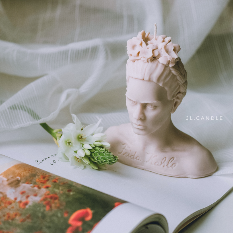 Свеча Frida Kahlo