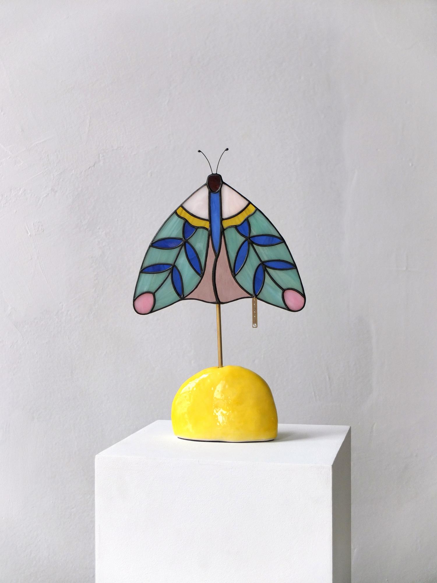 CLOVER MOTH | Stained Glass Pattern