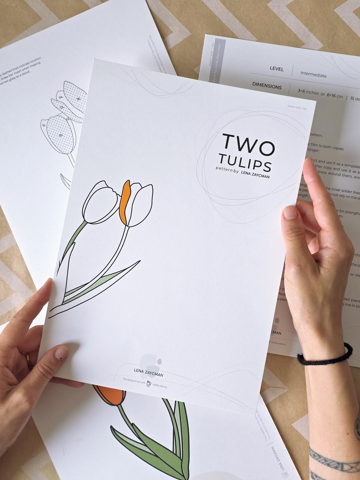 TWO TULIPS | Stained Glass Pattern