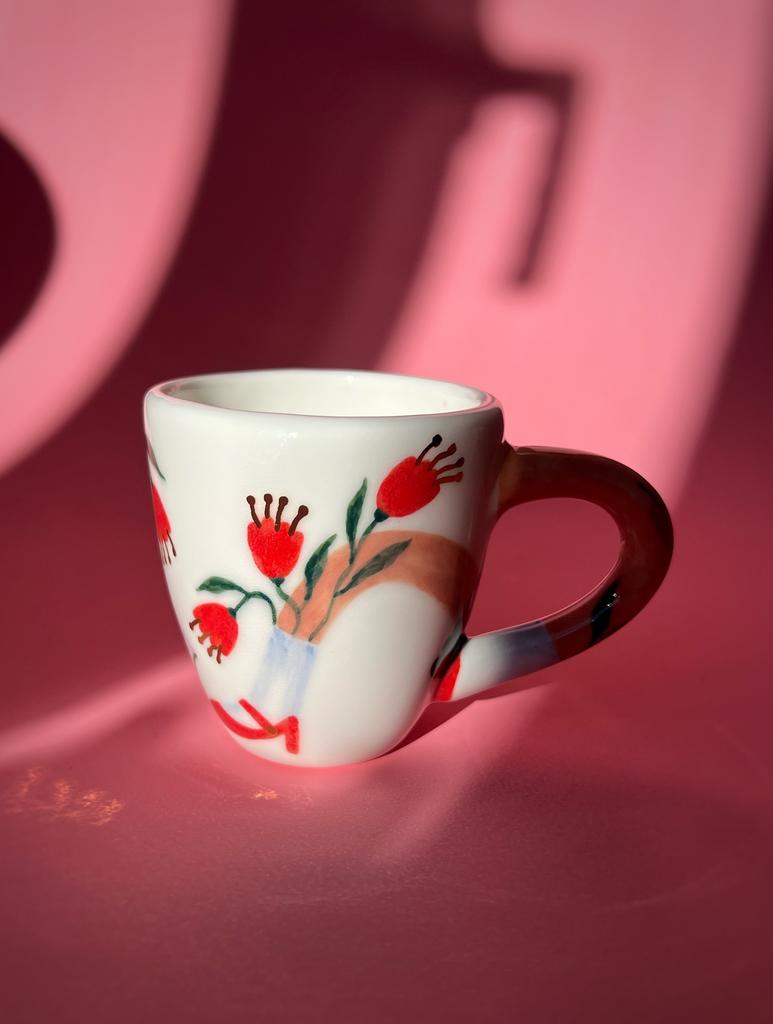 Девушка в носочках