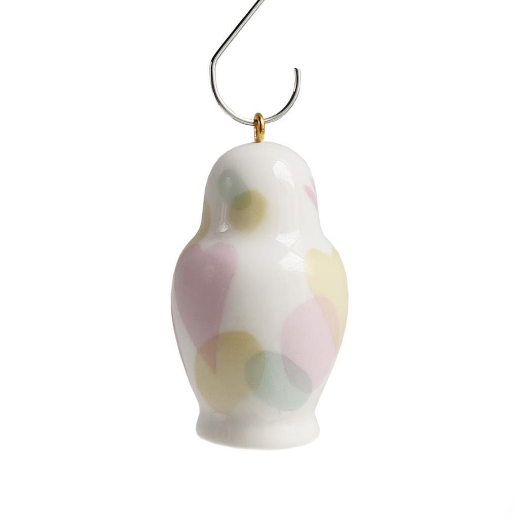 Кулон "Матрешка весенняя"