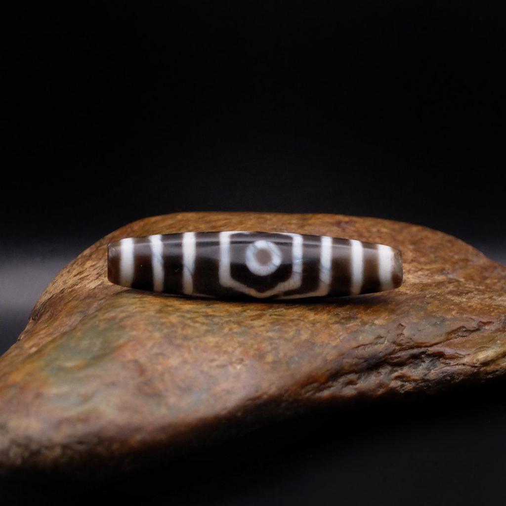 Бусина дзи 3 глаза №43