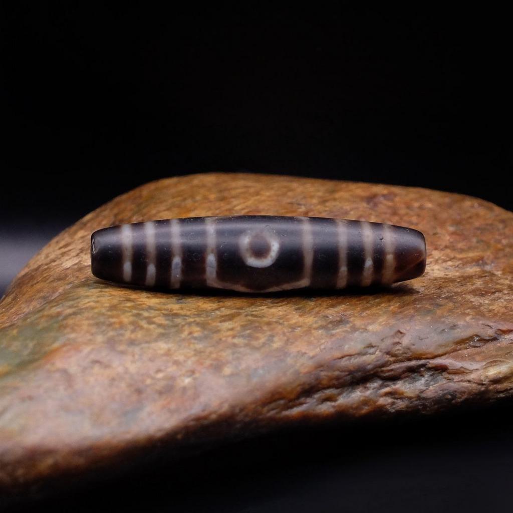 Бусина дзи 3 глаза №49