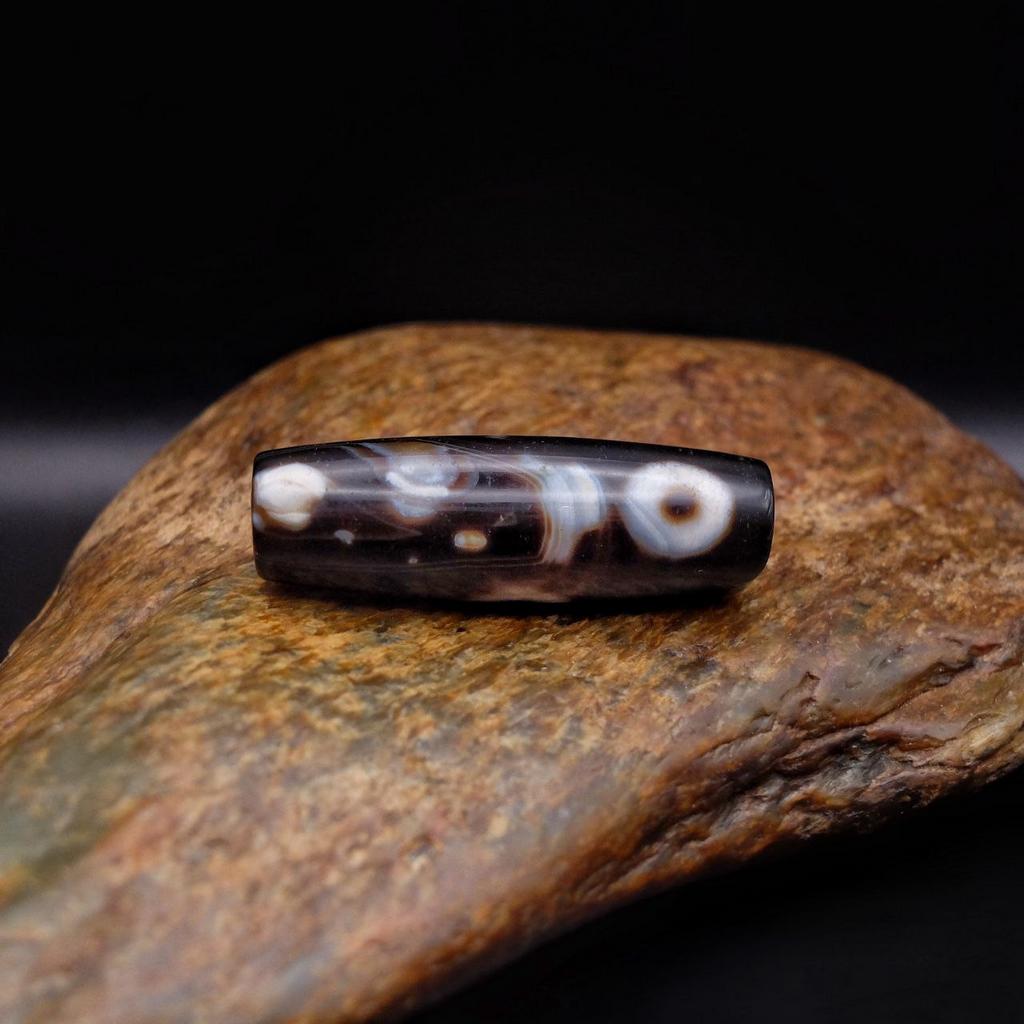 Бусина дзи Гаруда и один глаз №10