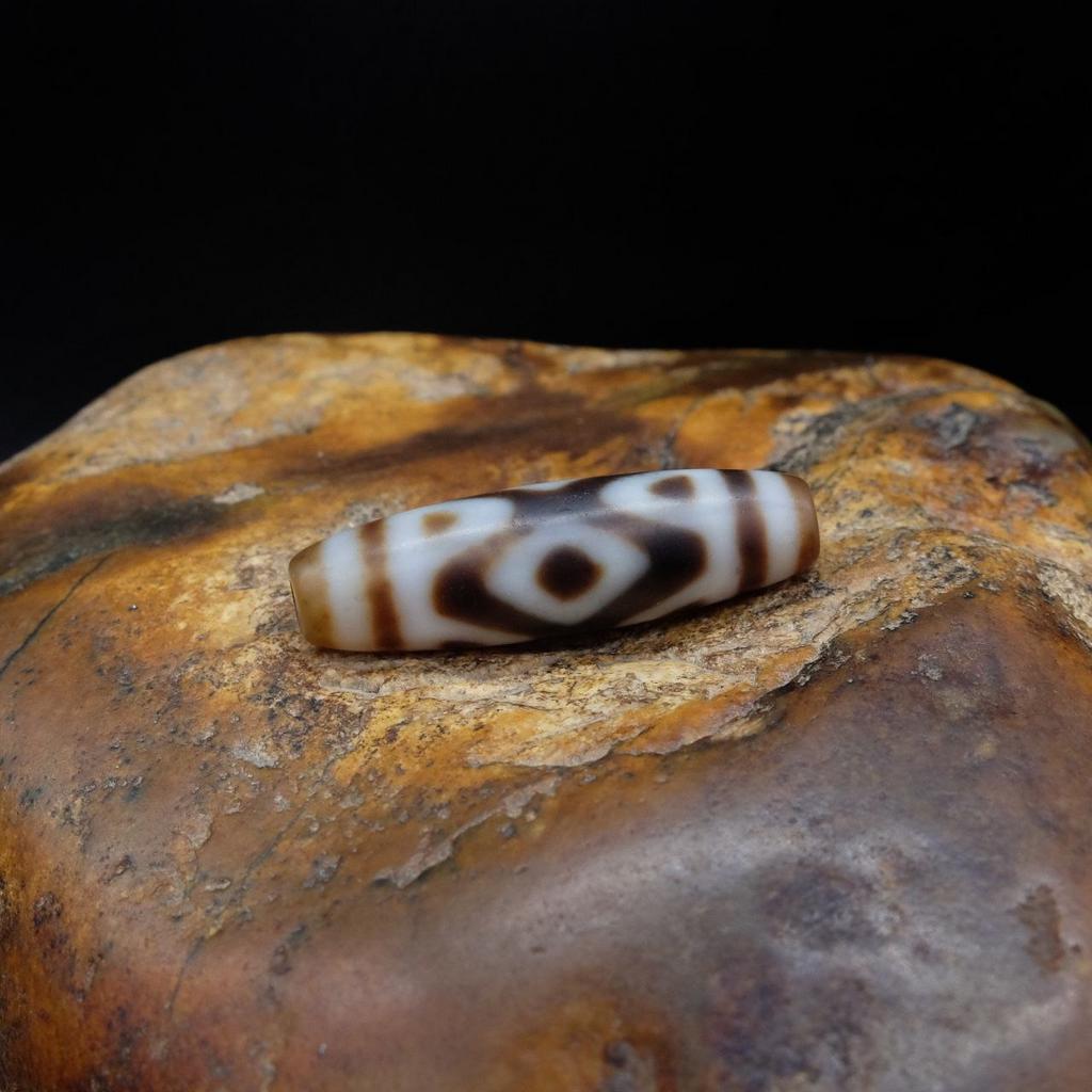 Бусина Дзи Бриллиант N°8 original