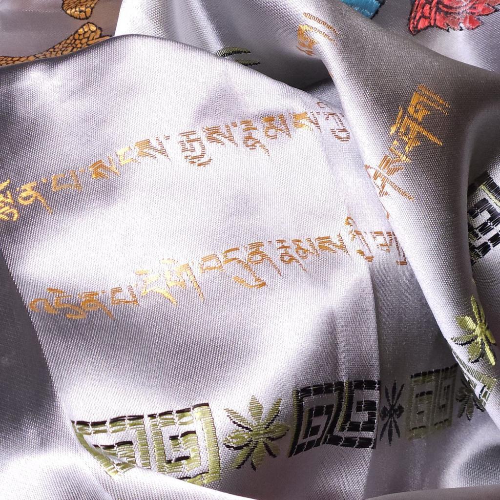 Хадак белый высшего качества