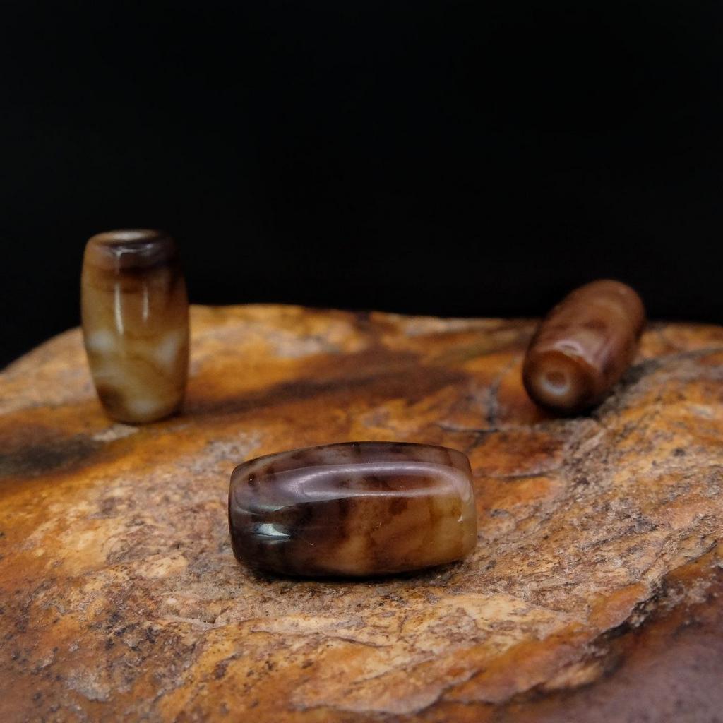 Бусина Дзи Двойные Зубы Тигра N°72