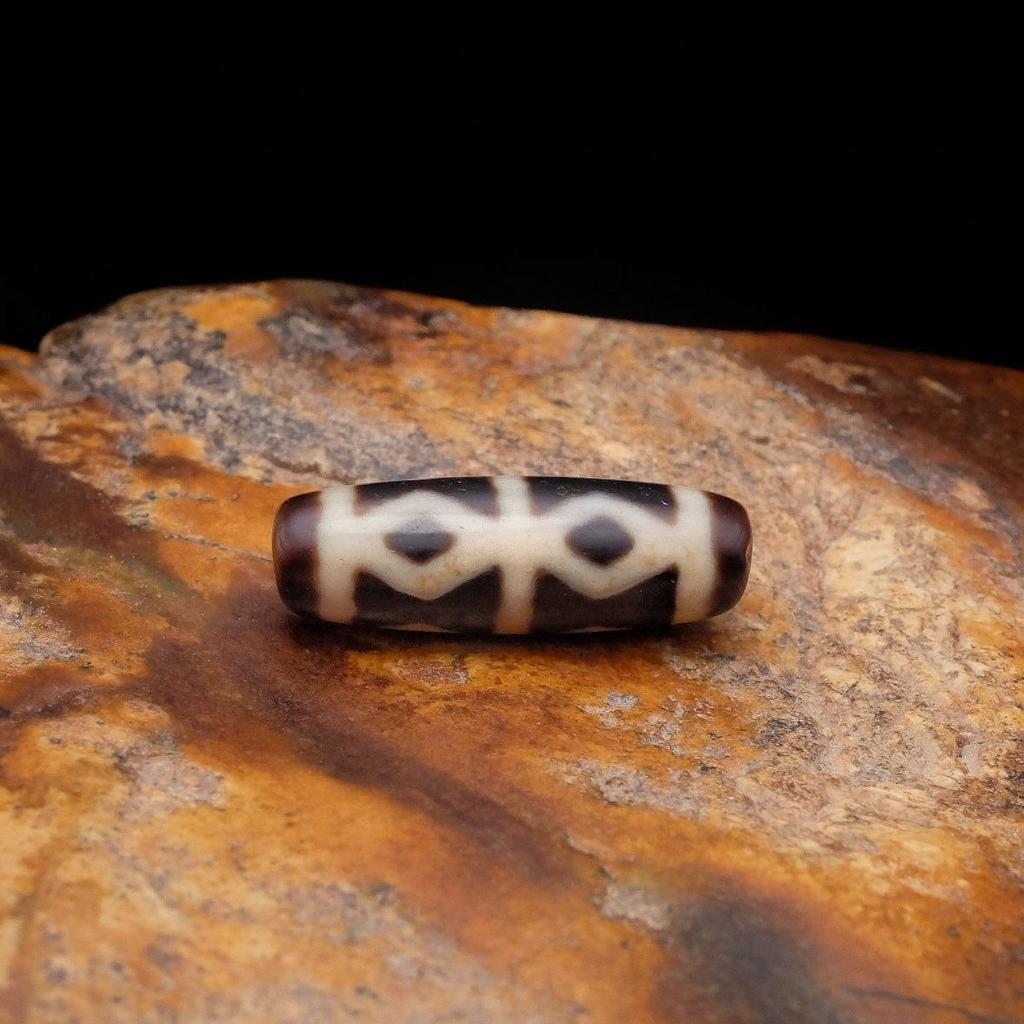 Бусина дзи солнечная ваджра N°6 original