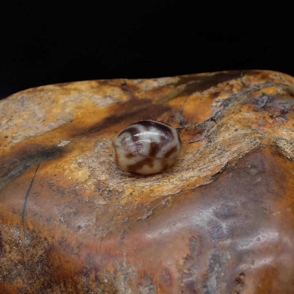 Бусина Дзи Сосуд Долголетия N°18