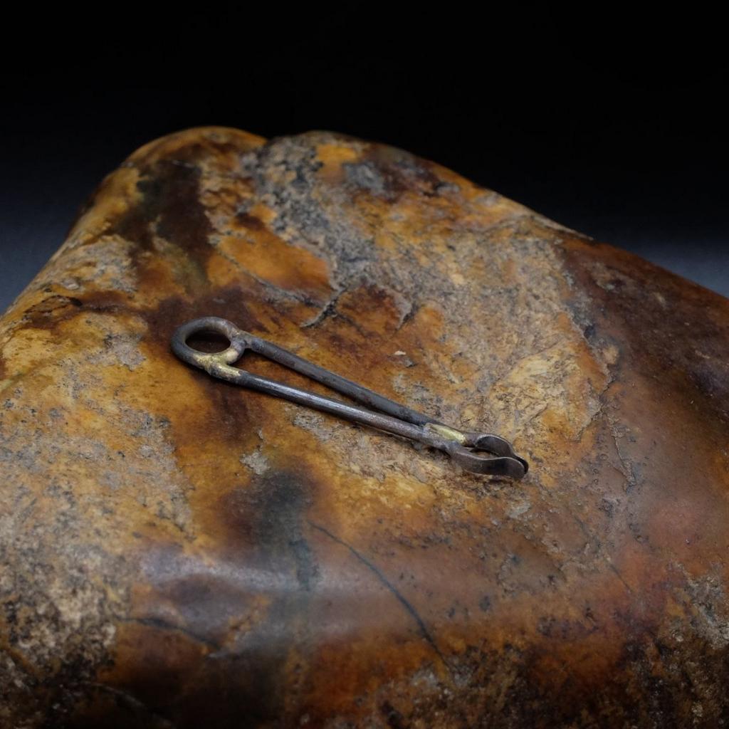 Подвеска кузнечные щипцы