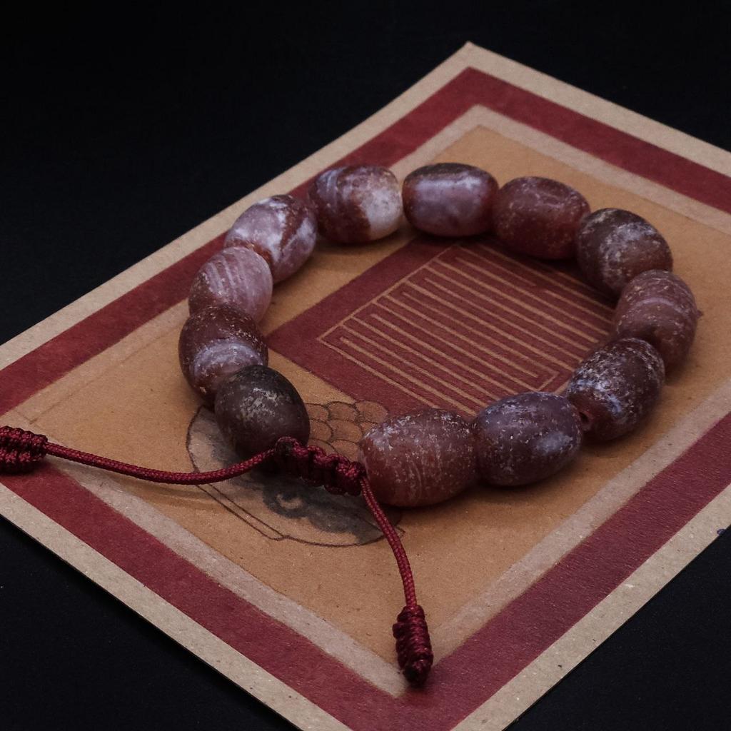 Браслет из старого красного агата N°2