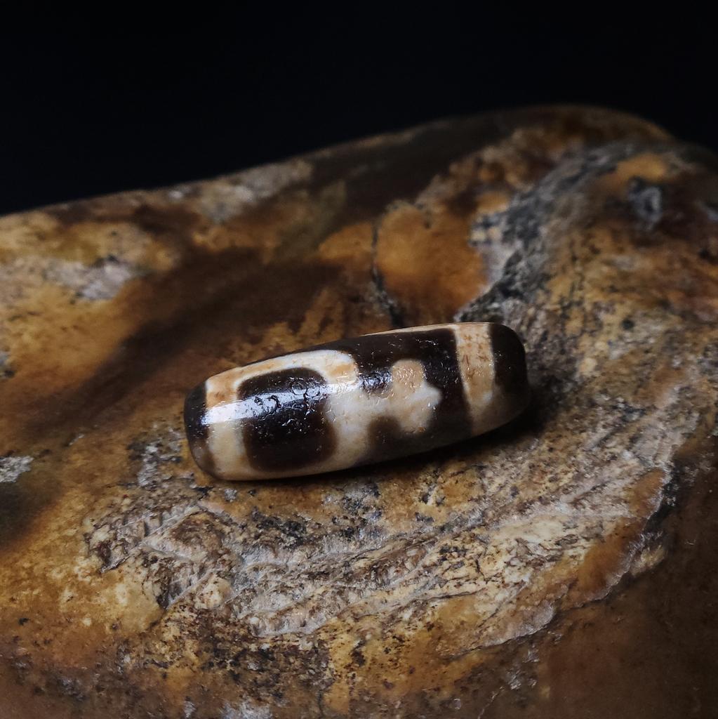 Бусина Дзи Сосуд Долголетия N°42