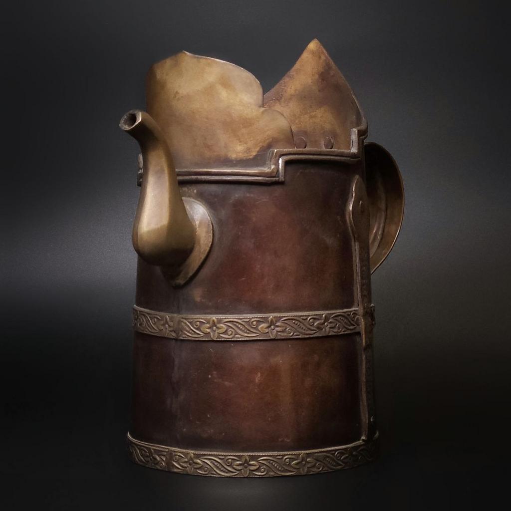 Медный кувшин