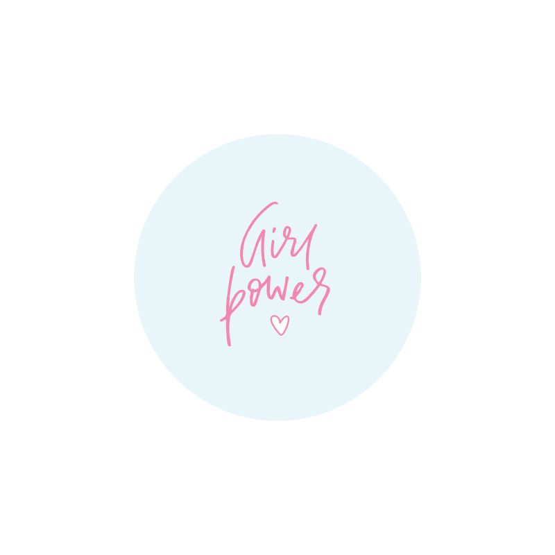 значок "girl power" (леттеринг)