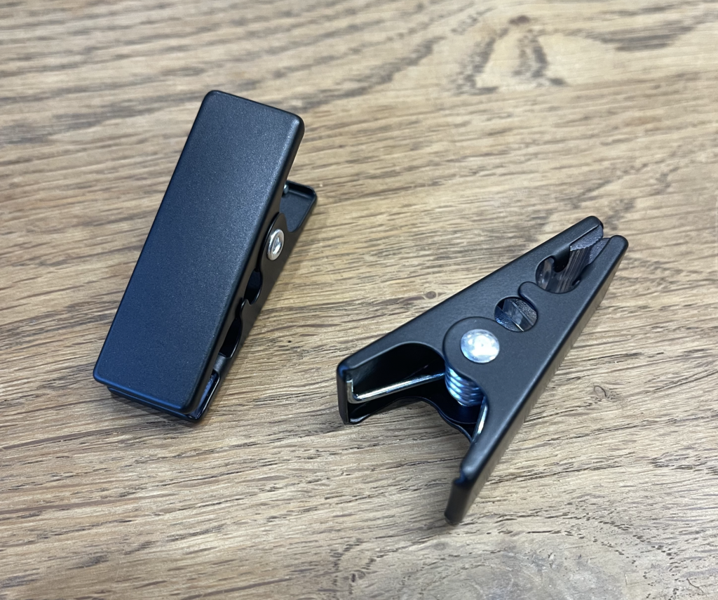 Клипсы для юбок/брюк