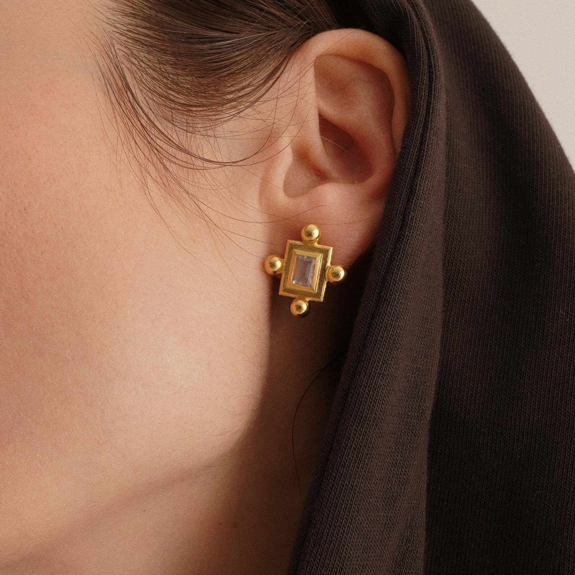 MA Серьги Ancient System в позолоте с лавандовым кварцем